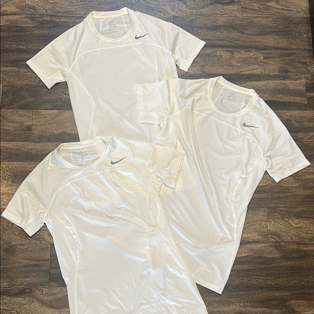Nike White Athletic Hypercool Compression T-Shirts men’s XL 869471-100 152